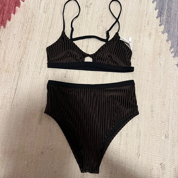 Cupshe Swim Cupshe Velvet Bikini M Poshmark